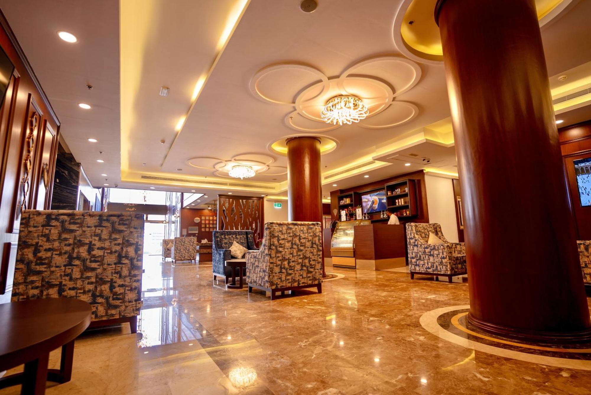 Laten Suites Al Naseem Jiddah Esterno foto